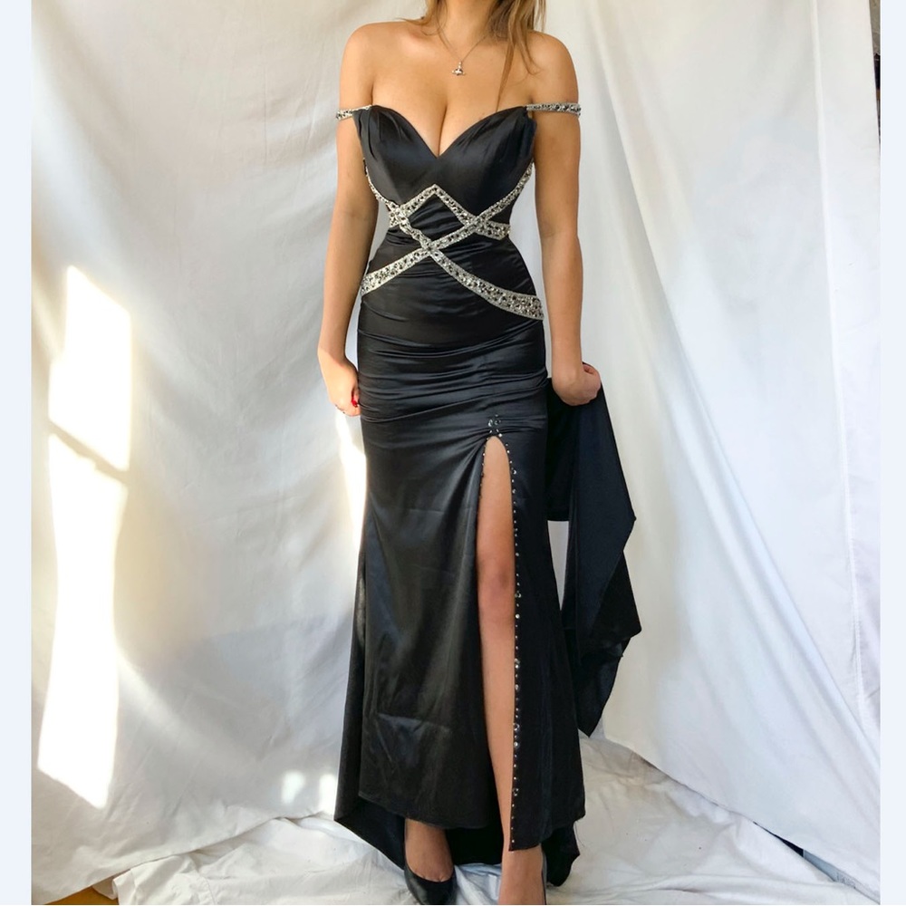 Black sequin beaded backless side slit prom dress gown with satin train